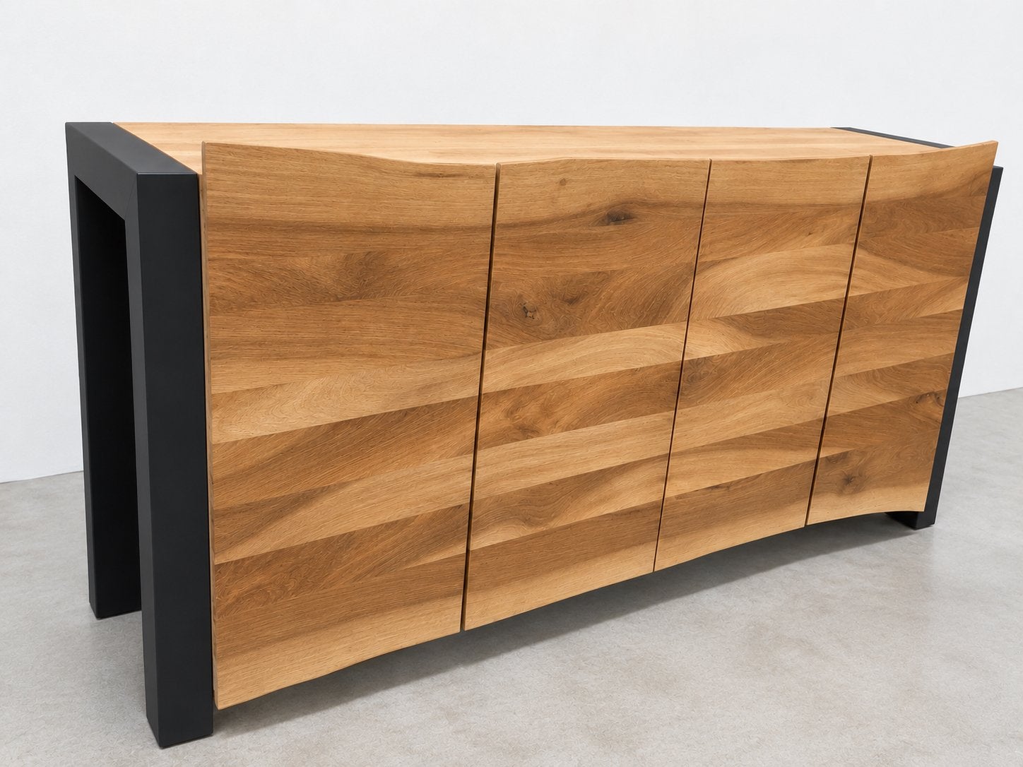 Dressoir in massief wal notenhout, Ophalen, Design ,, 150 tot 200 cm, Nieuw