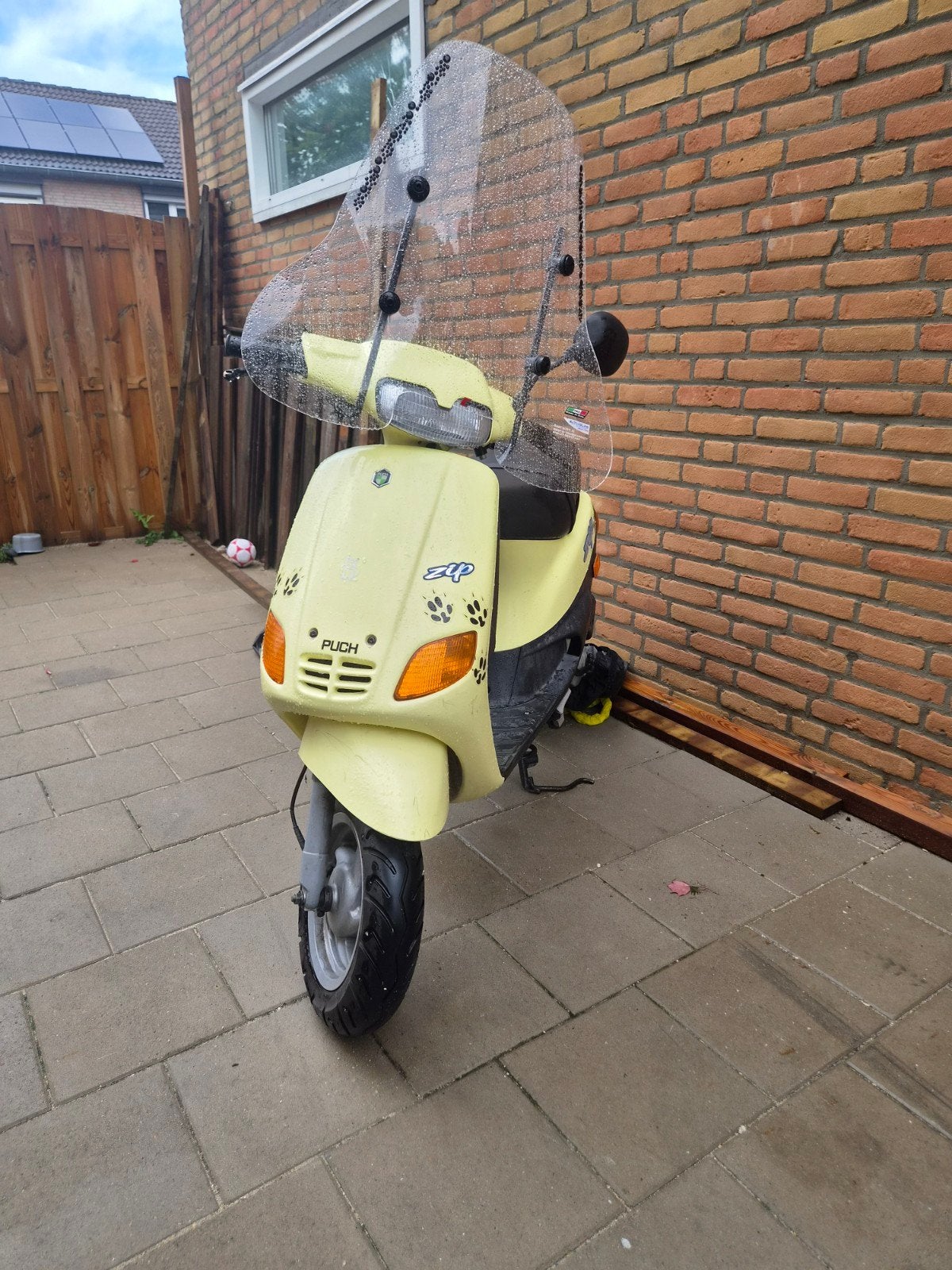 ️zip type 2. 1250€ orgineel 50cc ️, Fietsen en Brommers, Ophalen, Zo goed als nieuw, Tweetakt, Zip
