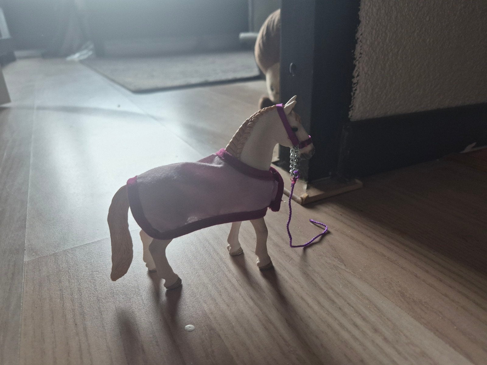 Schleich paard met deken en halster, Ophalen of Verzenden, Gebruikt