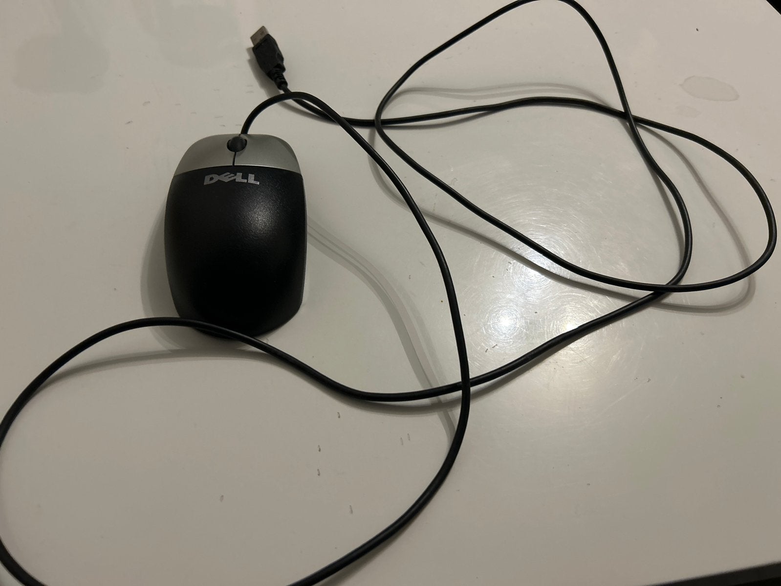 Dell bedrade muis - Zwart/Grijs, Computers en Software, Muizen, Zo goed als nieuw, Muis, Rechtshandig, Bedraad, Ophalen of Verzenden
