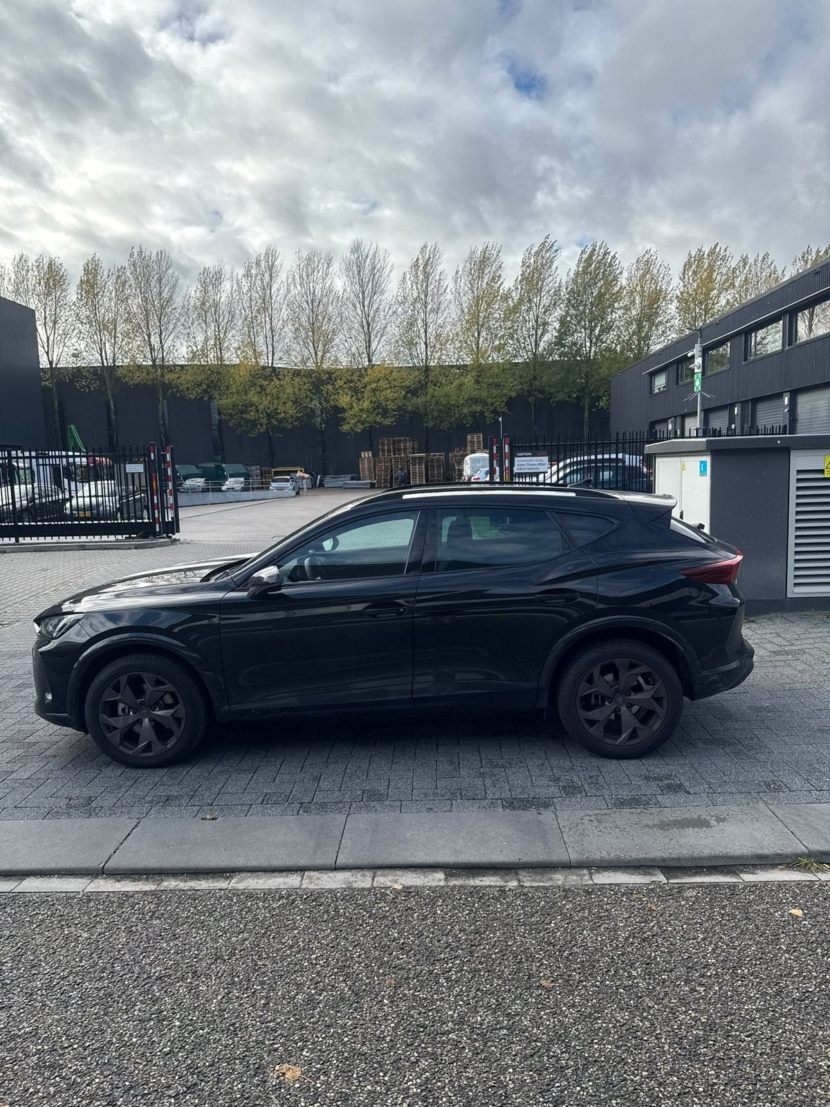 Cupra formentor |1.5TSI|2026|Zwart|Camera|Dakrails|, Auto's, Zwart, Formentor, Leder en Stof, Zwart