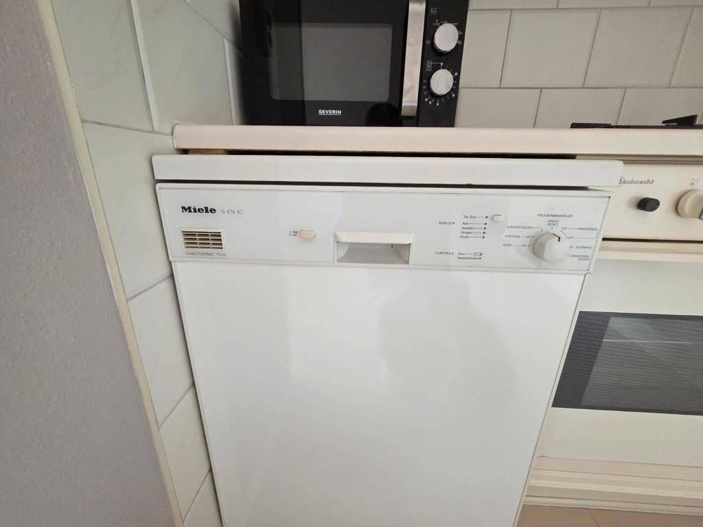 Miele vaatwasser G676 SC, Ophalen