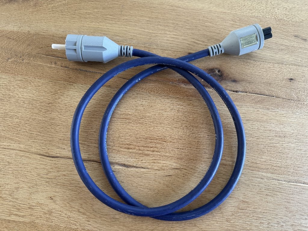 IsoTek EVO3 Premier Stroomkabel - 1.5m (C7), Ophalen of Verzenden, Zo goed als nieuw, Minder dan 2 meter, Overige kabels