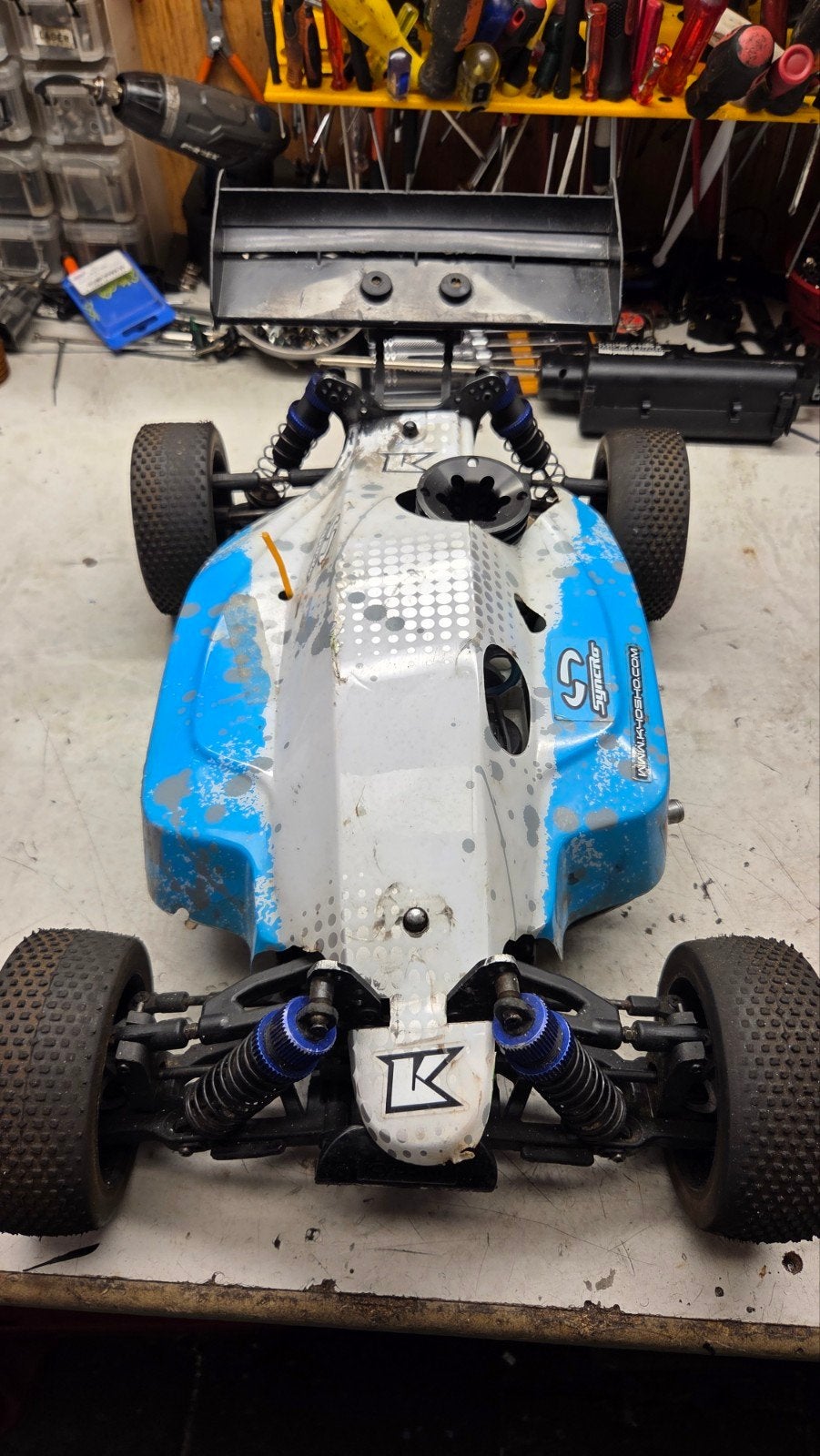 Te koop leuke kyosho inferno, Hobby en Vrije tijd, Gebruikt, Auto offroad, Ophalen of Verzenden, Schaal 1:8
