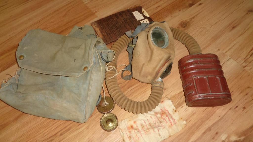 Engels Gasmasker ww2 oorlog Engels leger in tas ww2 nr1, Verzamelen, Verzenden, Landmacht, Engeland, Overige typen