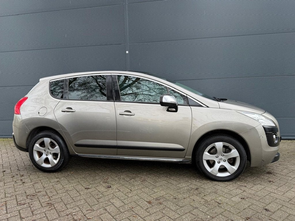 Peugeot 3008 1.6 THP Style, Voorwielaandrijving, Euro 5, Gebruikt, 1434 kg