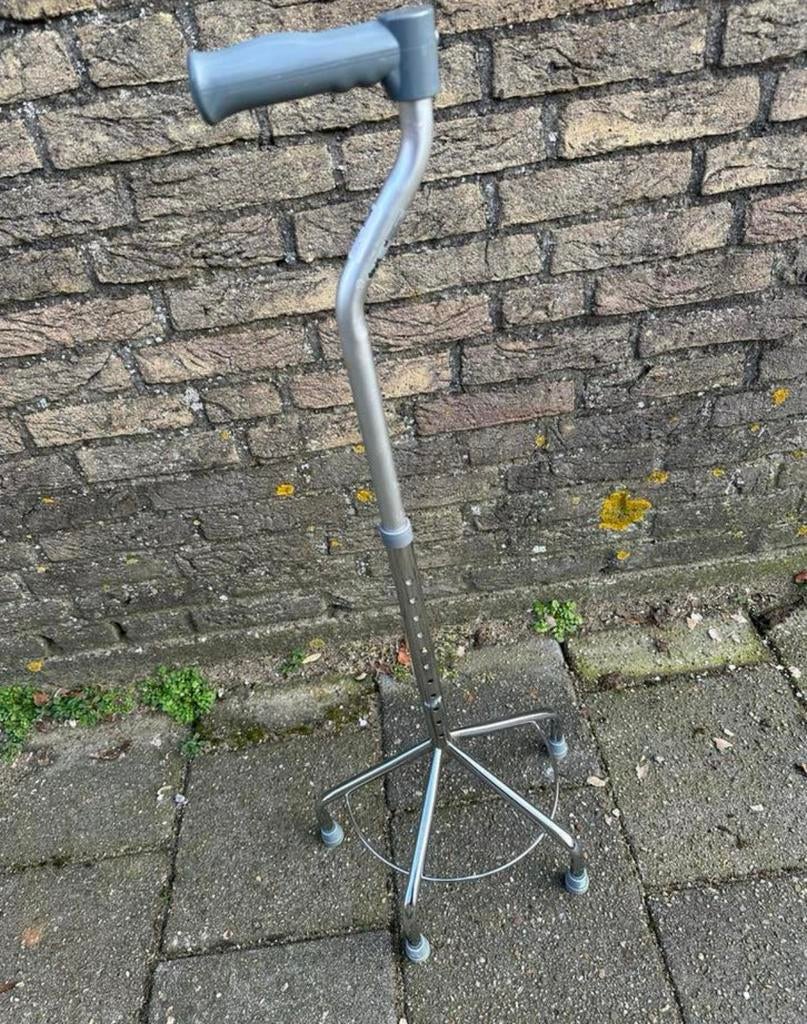 Vier poot Kruk Verstelbaar. Zgan, Ophalen of Verzenden, Gebruikt