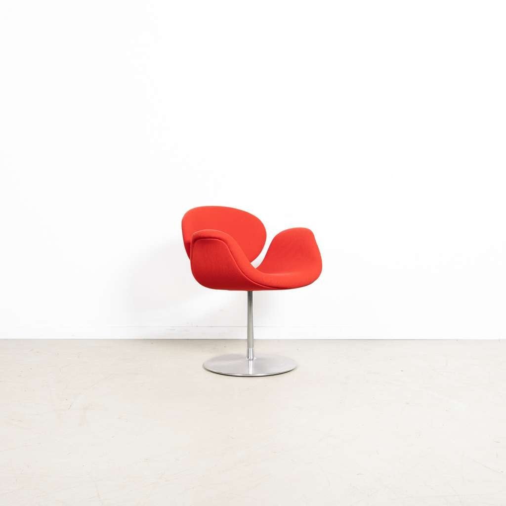 2x Artifort Little Tulip Stoel Rood Stof - Aluminium, Niet ingevuld, Twee, Niet ingevuld, Zo goed als nieuw