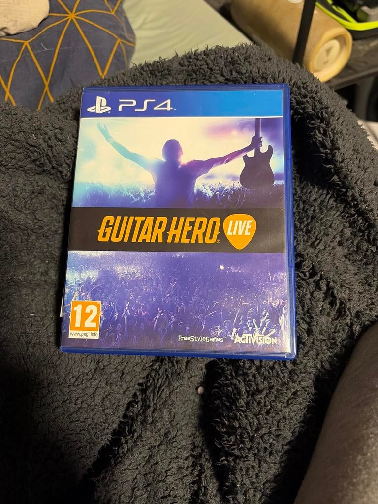 Guitar Hero Live PS4, Spelcomputers en Games, Ophalen, Muziek, 1 speler, Zo goed als nieuw