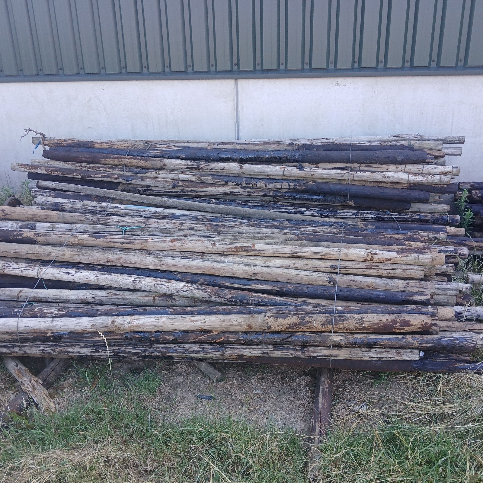 Houten palen 3,00 en 3,50 meter 8 tot 10 cm dik., Ophalen, Gebruikt, 250 cm of meer, Palen