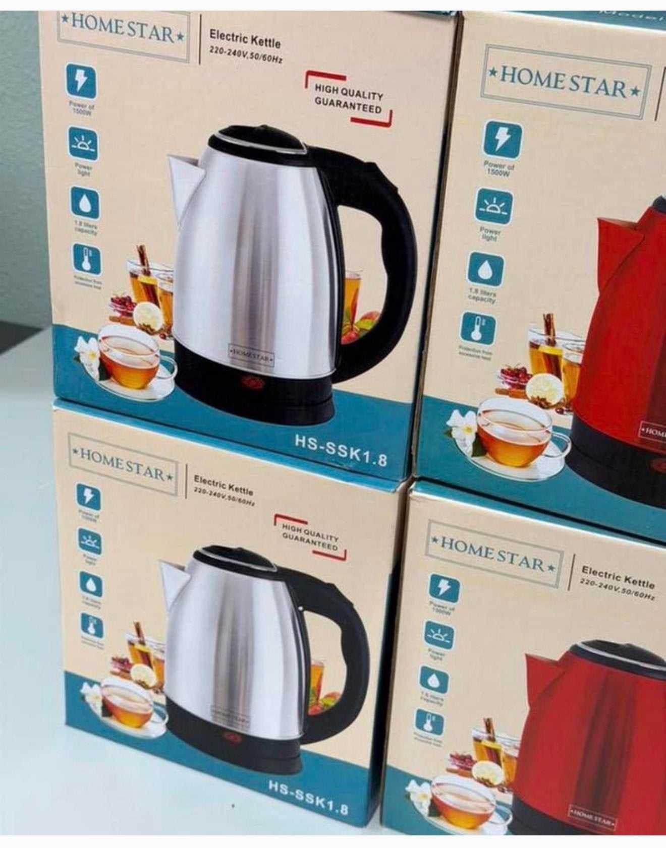 Homestar HS-SSK1.8 Waterkoker 1,8L 1500W Rood Zwart Zilver, 1 tot 2 liter, Nieuw, Ophalen of Verzenden, H