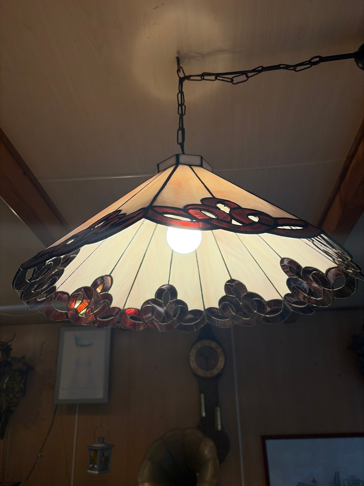 Prachtige Tiffany-stijl hanglamp met glas-in-lood, Ophalen, Zo goed als nieuw, Glas, E27 (groot)