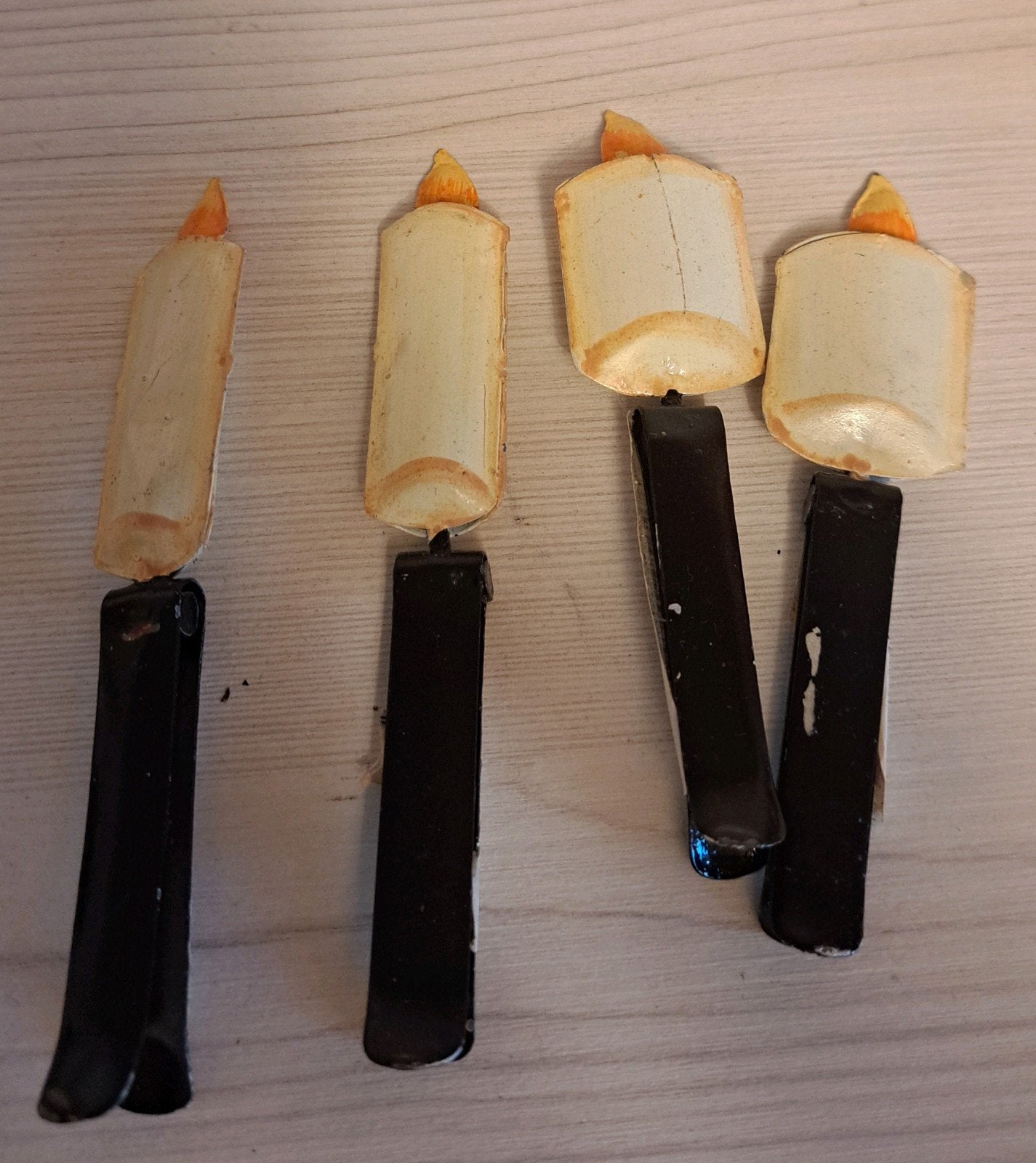 4 ijzeren kaarsjes, Diversen, Ophalen of Verzenden