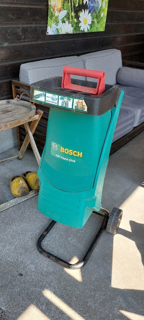GRATIS BOSCH hakselaar Rapid 2200, Tuin en Terras, Ophalen of Verzenden, Gebruikt, Elektrisch