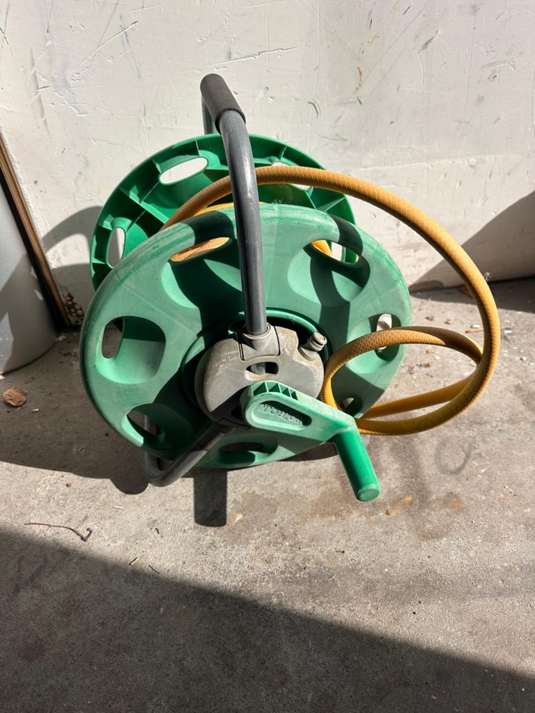 Hozelock haspel tuinslang, Tuin en Terras, Tuinslangen, Ophalen, Gebruikt, Tuinslang