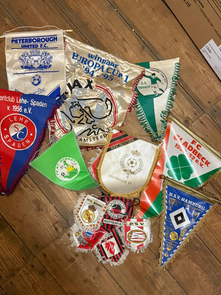 Vaantjes en grotere jaren 80 / 90, Verzamelen, Ophalen, Buitenlandse clubs