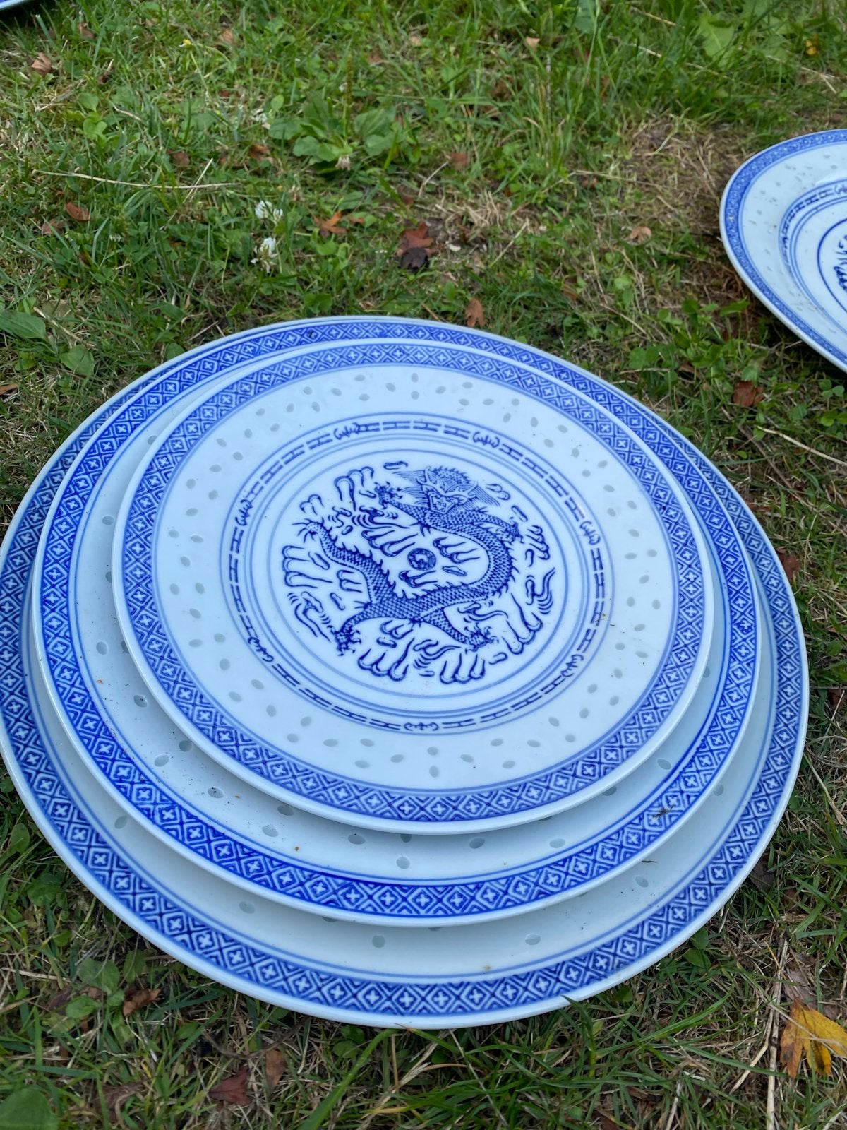 Set van 3 Chinese drakenborden - rijstkorrelporselein, Ophalen