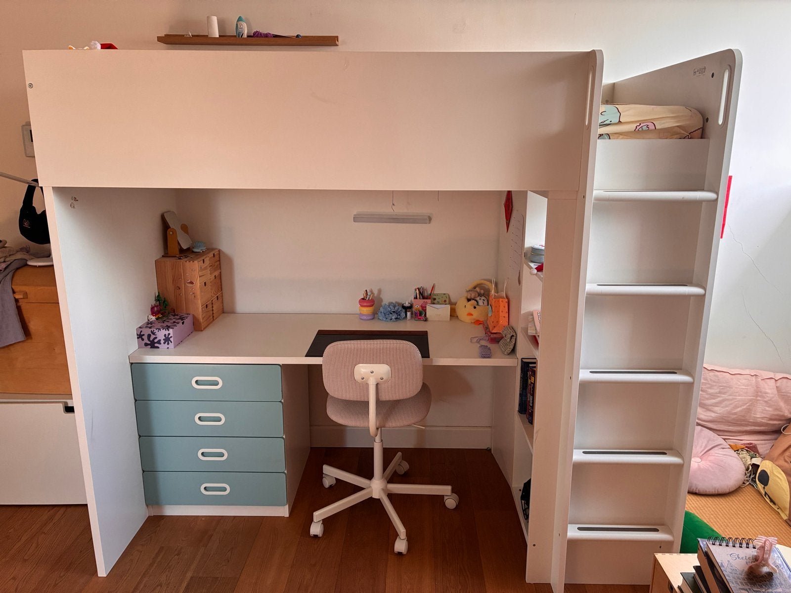 Ikea Smastad Hoogslaper met bureau, Eenpersoons, Ophalen of Verzenden, Zo goed als nieuw, 200 cm