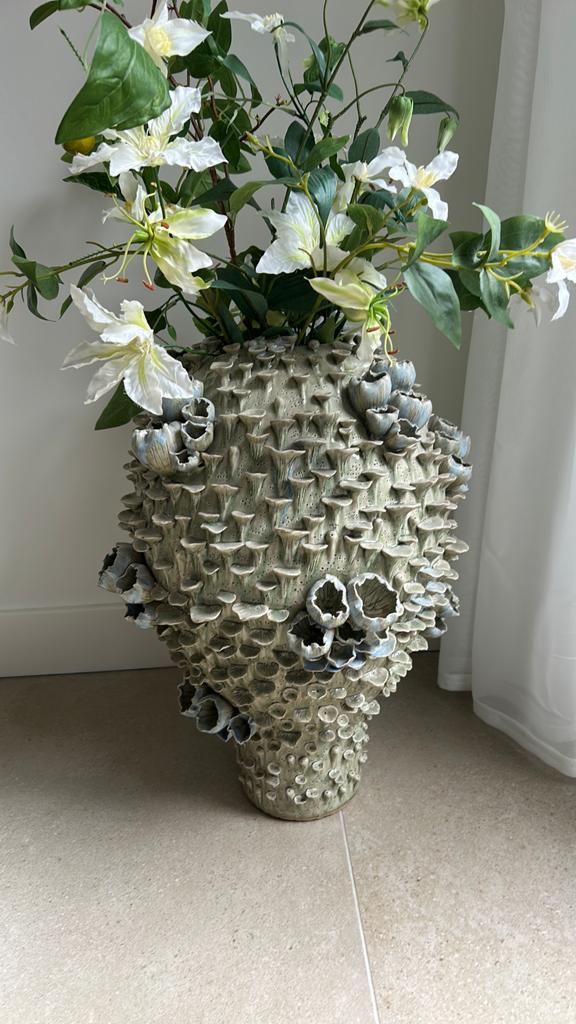 Vaas van Des Pots, Overige kleuren, 50 tot 75 cm, Aardewerk of Porselein, Ophalen of Verzenden