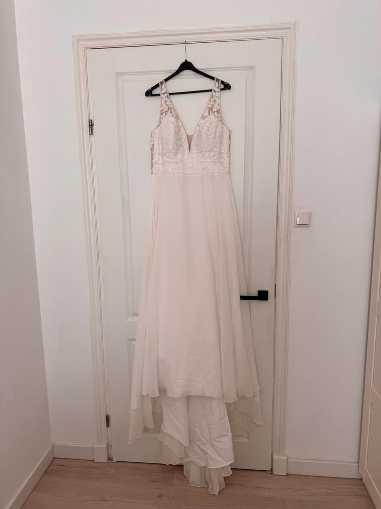 Trouwjurk maat 46 te koop, Ophalen of Verzenden, Zo goed als nieuw, Wit, Trouwjurk