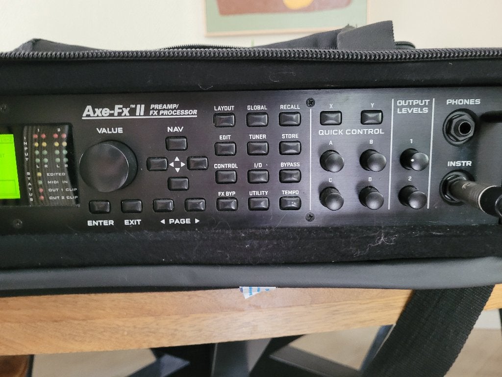 Foto 10 van Fractal Audio Axe-Fx II, complete set om op te treden
