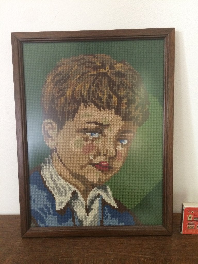 Klein leed betraand triest jongetje klassiek geborduurd mooi, Minder dan 50 cm, Gebruikt, Ophalen of Verzenden, Schilderij