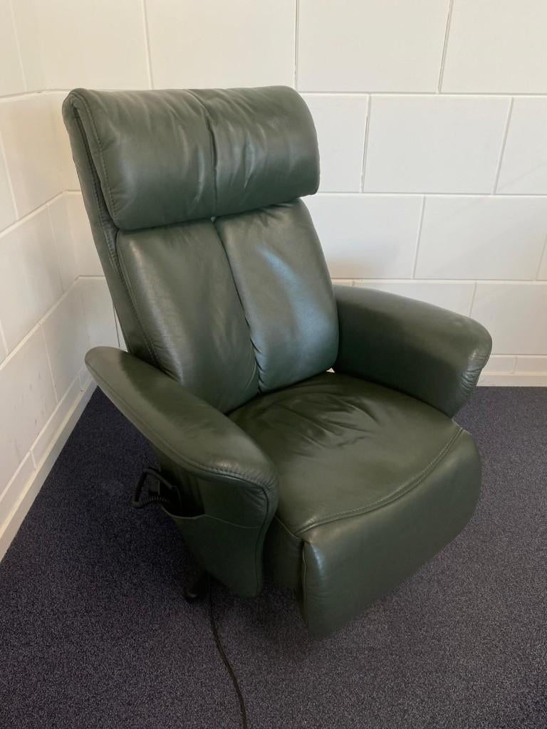 De Toekomst sta op relax stoel donkergroen leer - 260105, Huis en Inrichting, Stoelen, Overige kleuren, Verzenden, Leer, Zo goed als nieuw