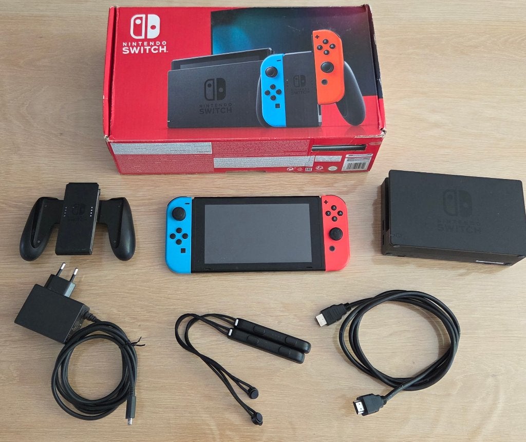 Nintendo Switch Upgrade (vernieuwde type), Ophalen, Gebruikt, Met 2 controllers, Switch 2019 Upgrade