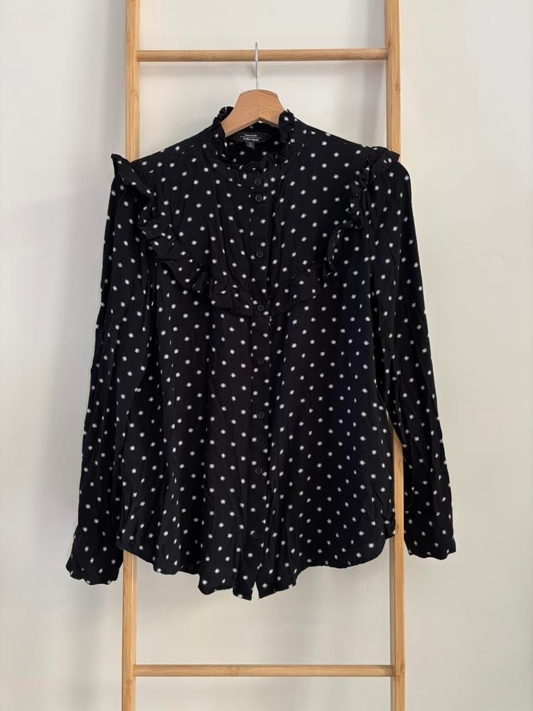 Zwarte blouse met print en ruffels & Other Stories, Ophalen of Verzenden, Zo goed als nieuw, Maat 38/40 (M), Zwart