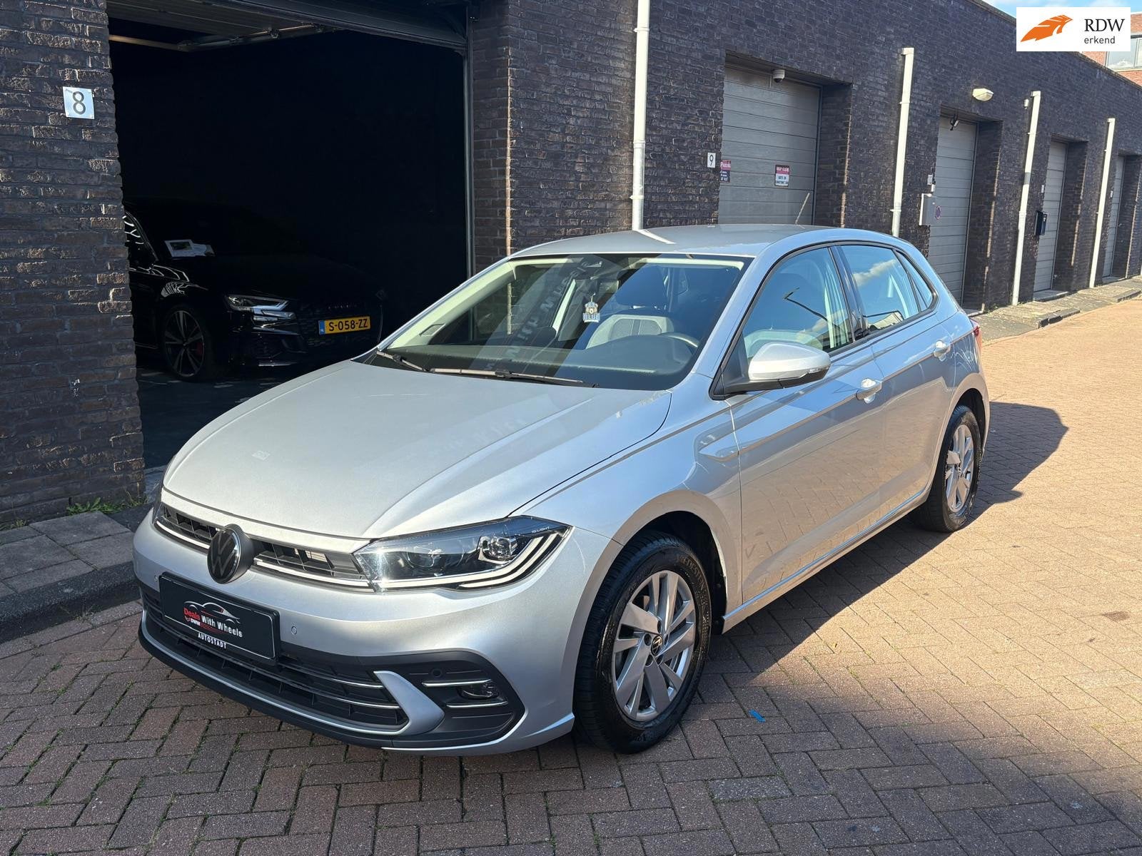 Volkswagen POLO 1.0 TSI Business, Auto's, Dealer onderhouden, Gebruikt, Euro 6, Bedrijf