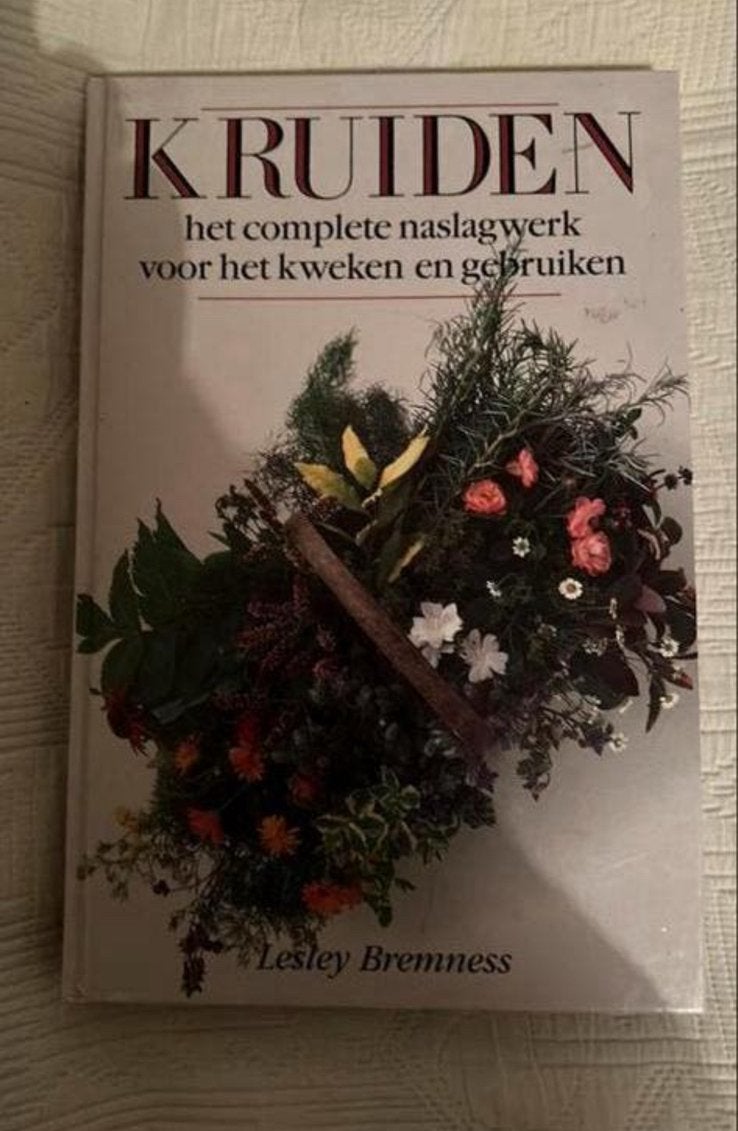Kruiden: Het complete naslagwerk - Lesly Bremnes, Ophalen of Verzenden, Gelezen, Kruiden en Alternatief