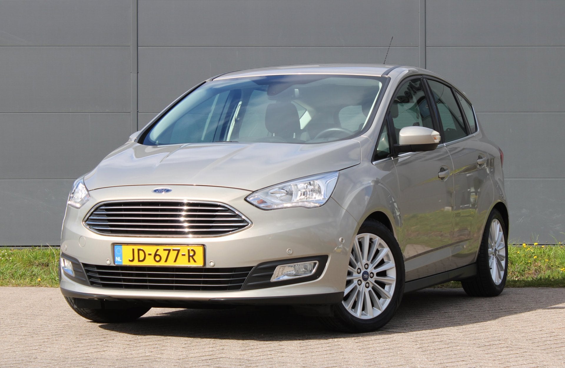 Ford C-Max 1.0 Titanium AllSeason Voorruitverwarming PDC, Auto's, Ford, Voorwielaandrijving, Gebruikt, Origineel Nederlands, 3 cilinders