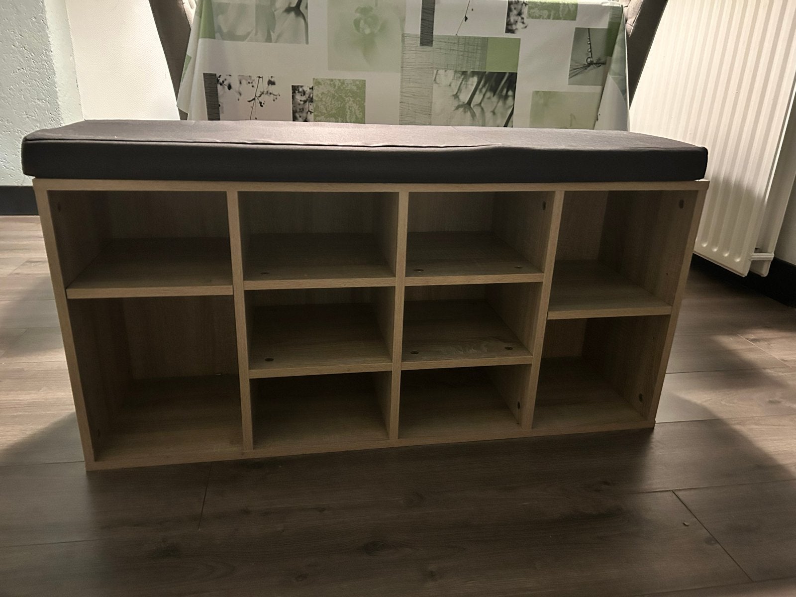Schoenenbankje met kussen - Licht hout en zwart, Ophalen, Zo goed als nieuw