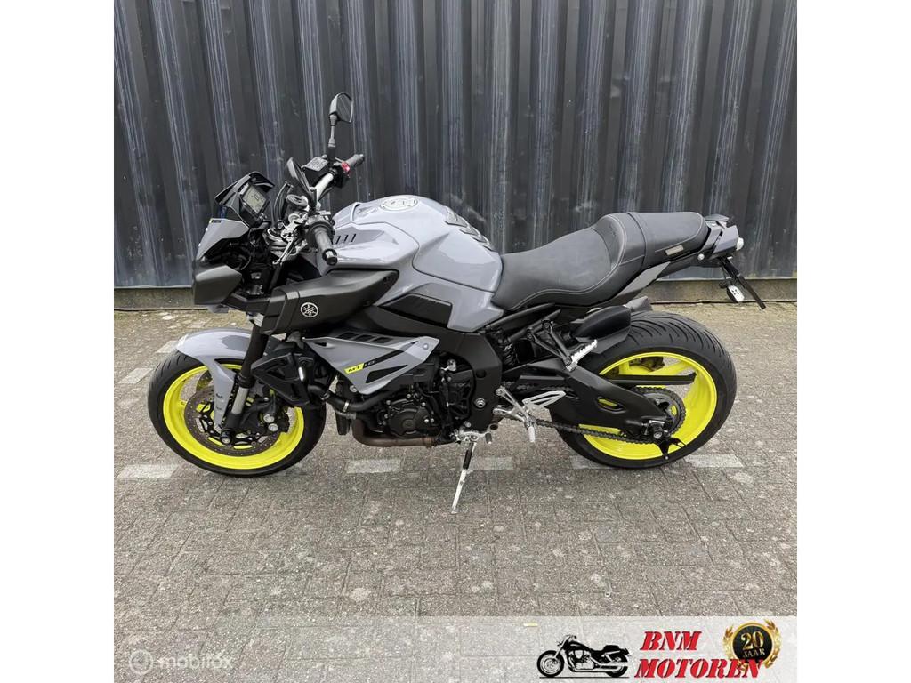 Yamaha MT-10 ABS € 10.450,00 - foto 2