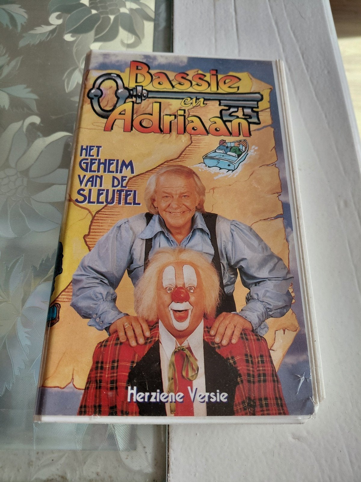 Bassie en Adriaan geheim van de Sleutel videoband. #4., Cd's en Dvd's, Ophalen of Verzenden, Gebruikt, Kinderprogramma of -film