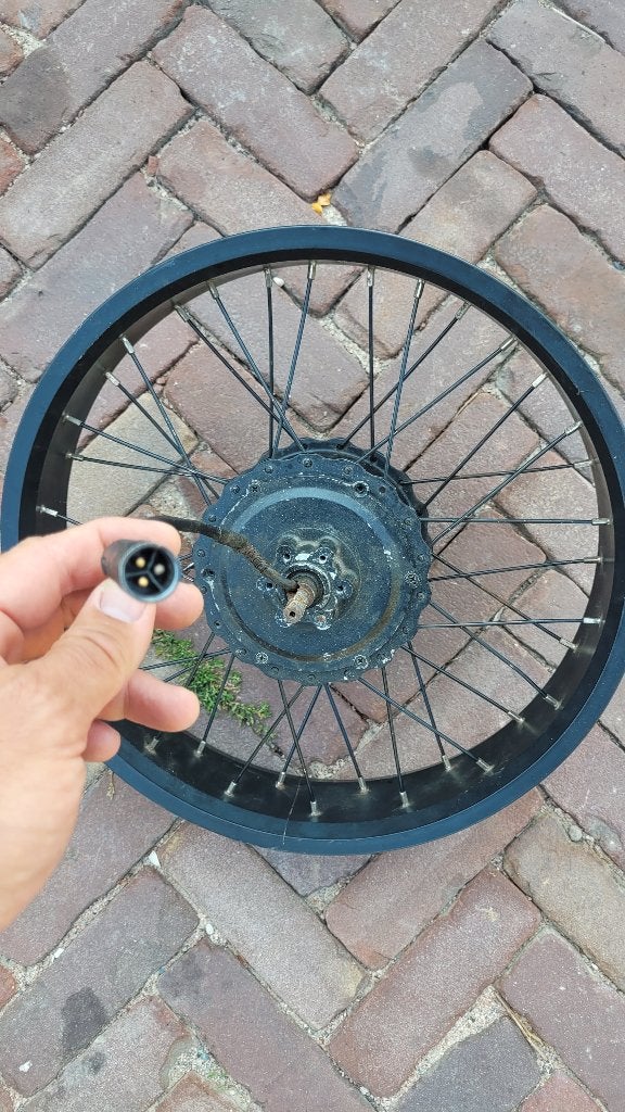 Fatbike motor black cable, Fietsen en Brommers, Fietsonderdelen, Ophalen, Gebruikt, Motor, Fatbike