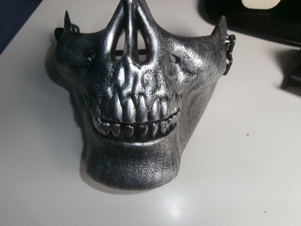 Feest masker The Mask Assassins Halloween computerspel, Ophalen of Verzenden, Zo goed als nieuw, Hoed of Pruik, Halloween of Griezel