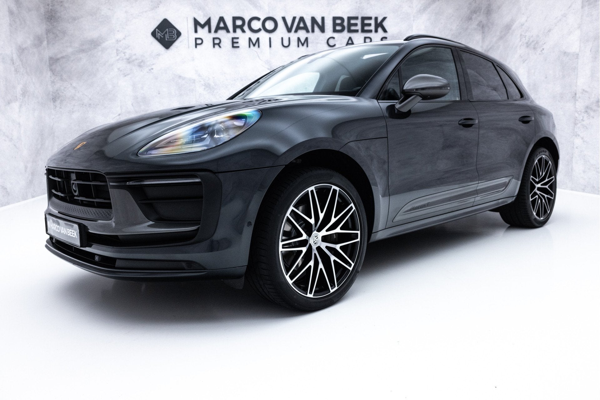 Porsche Macan 2.0 T | Pano | SportDesign | Bose | Luchtverin, Automaat, Gebruikt, 4 cilinders, Bedrijf