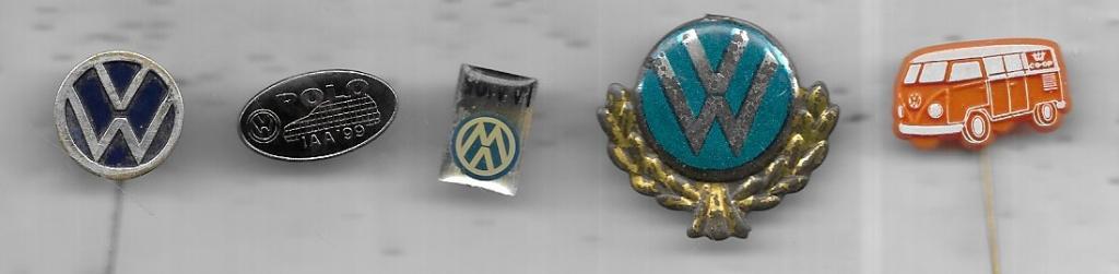 V.W. VOLKSWAGEN AUTO SPELDEN PINS 5 VERSCHILLENDE, Ophalen of Verzenden, Gebruikt, Transport, Speldje of Pin