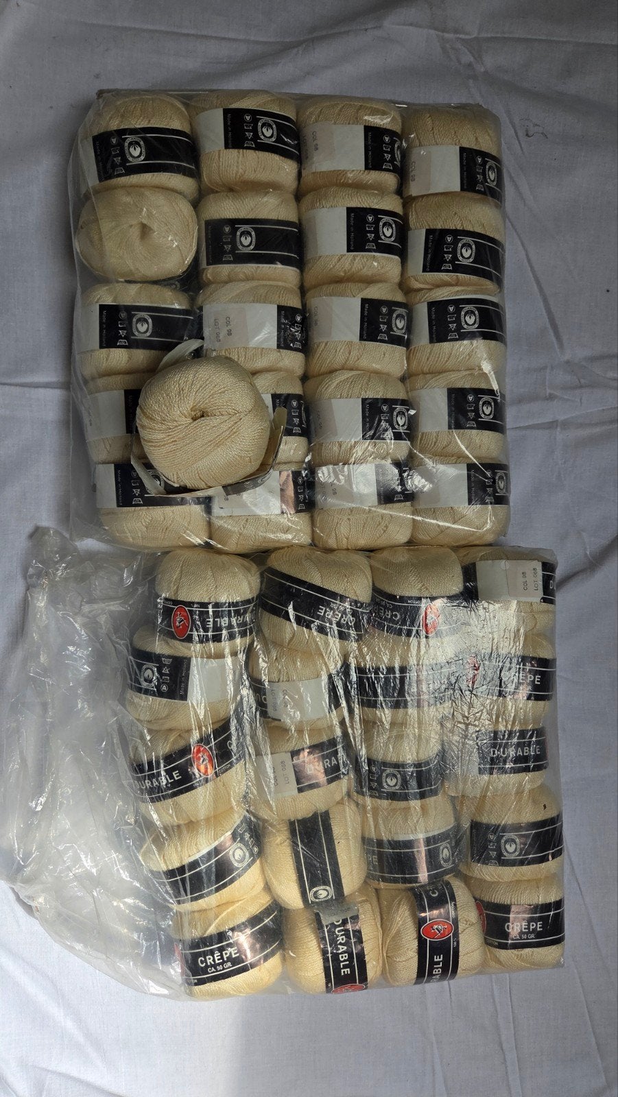 41 bollen Durable Crepe Katoen Garen - Col 98, Hobby en Vrije tijd, Breien en Haken, Ophalen of Verzenden, Nieuw, Breien of Haken