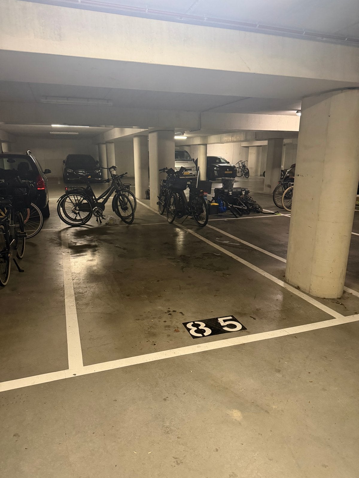 Garage te huur, Amsterdam