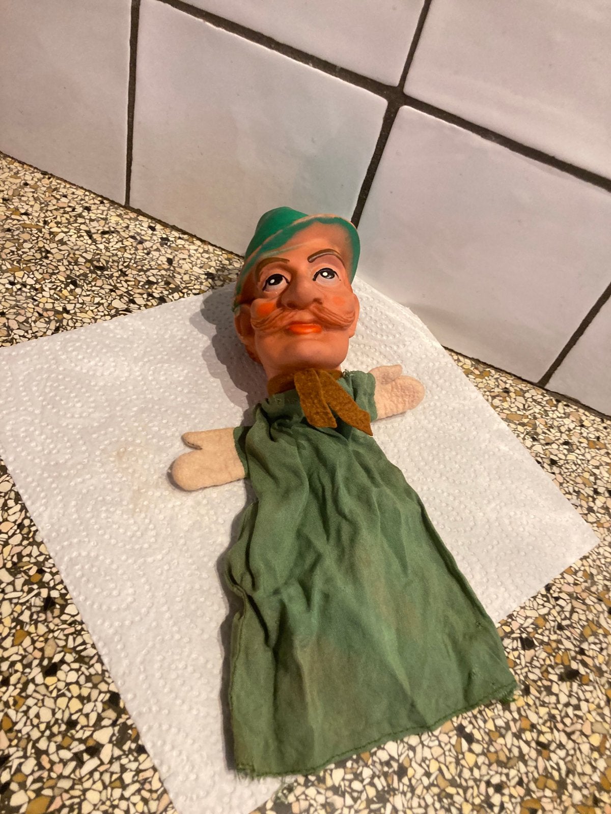 Oude poppenkastpop jager, Ophalen of Verzenden, Gebruikt, Pop