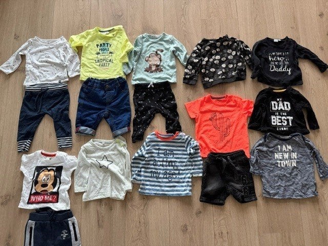 Babykleding maat 68 waaronder Z8: setje, trui, shirt, broek, Overige typen, Z8, Ophalen of Verzenden, Zo goed als nieuw