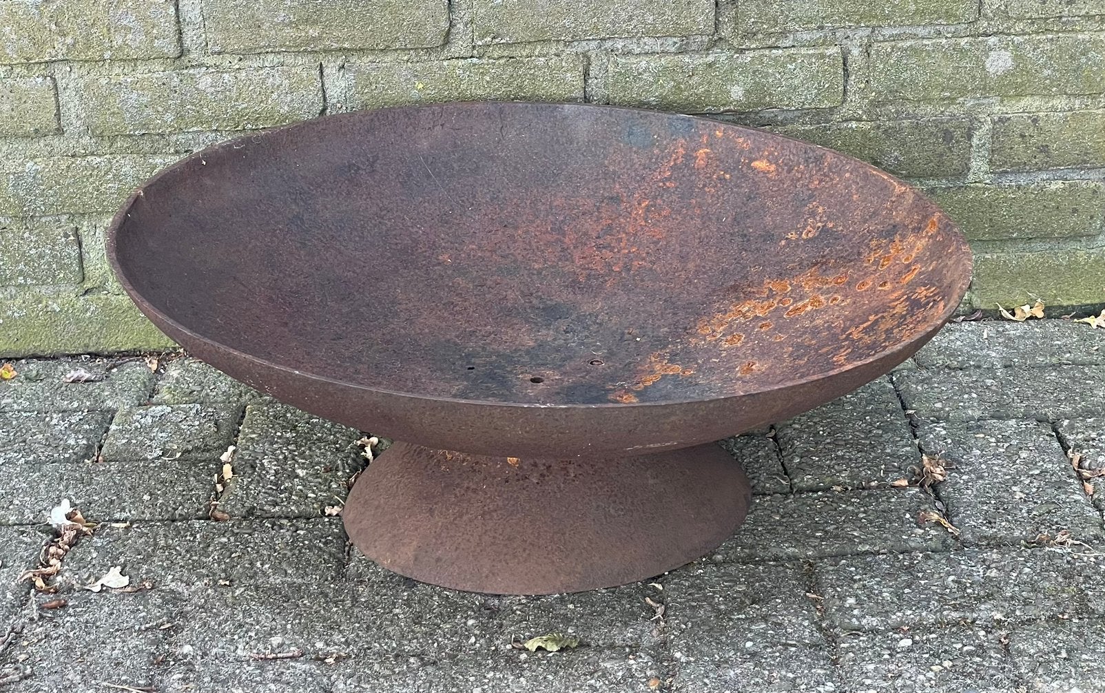 Gave vuurschaal op voet, Ophalen of Verzenden, Gebruikt