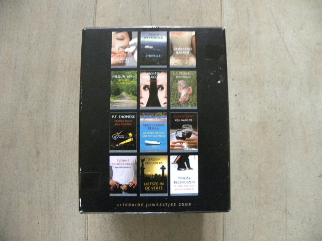 Reeks Literaire juweeltjes. 100 titels à 1,00 (5 voor 3,00), Ophalen of Verzenden, Zo goed als nieuw