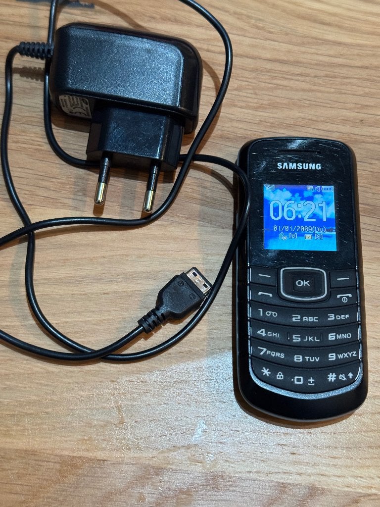 Samsung GT-E1080, Ophalen, Gebruikt, Overige modellen, Geen camera
