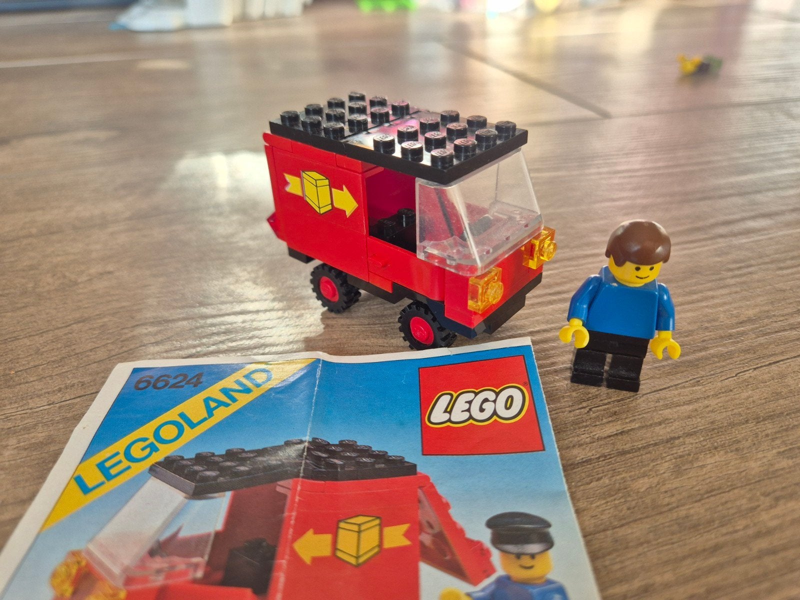 Vintage LEGO Legoland 6624 Postwagen met minifiguur, Kinderen en Baby's, Lego, Ophalen of Verzenden, Zo goed als nieuw, Complete set