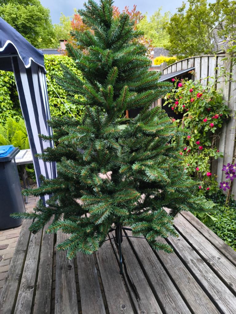Kunstkerstboom, Ophalen, Zo goed als nieuw