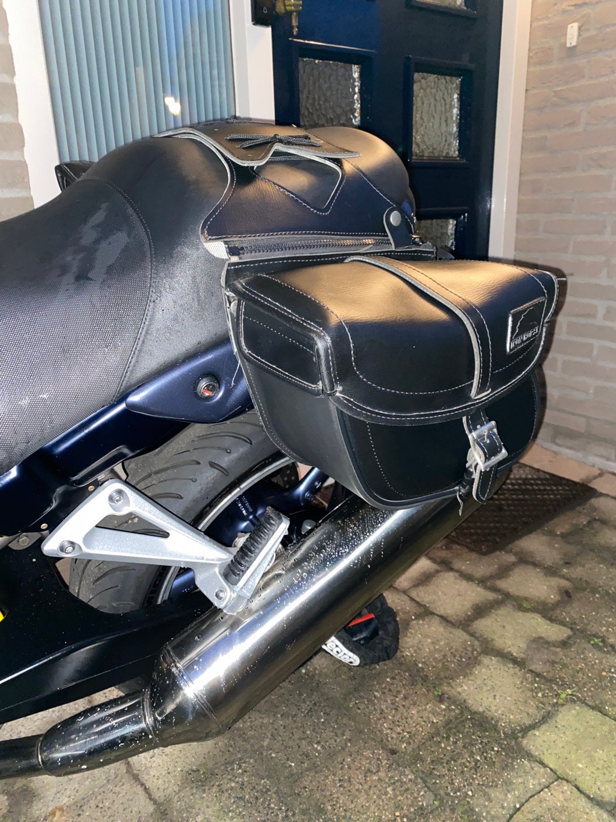 Zadeltassen voor Motorfiets leer, Ophalen, Zo goed als nieuw