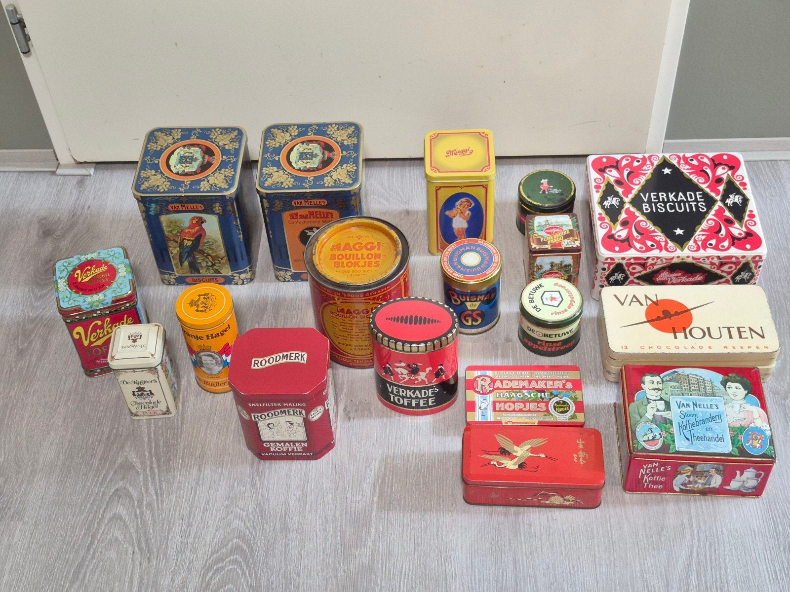 Grote collectie vintage blikken (Droste, Verkade, DE), Verzamelen, Ophalen, Gebruikt, Overige, Overige merken